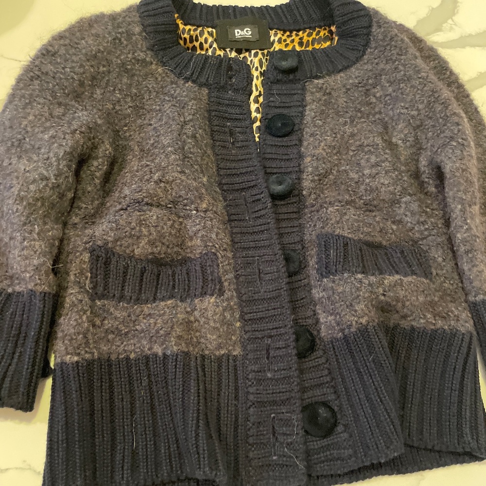 Luxurious Dolce Gabbana satin lined wool cardigan
